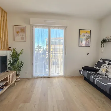Confort 4p, Clim, Plages Et Parking, 4e Sans Ascenseur Lägenhet Saint-Raphaël